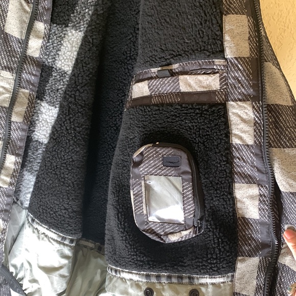 Rip Zone Core Snowboarding Jacket grey & black - Picture 7 of 11